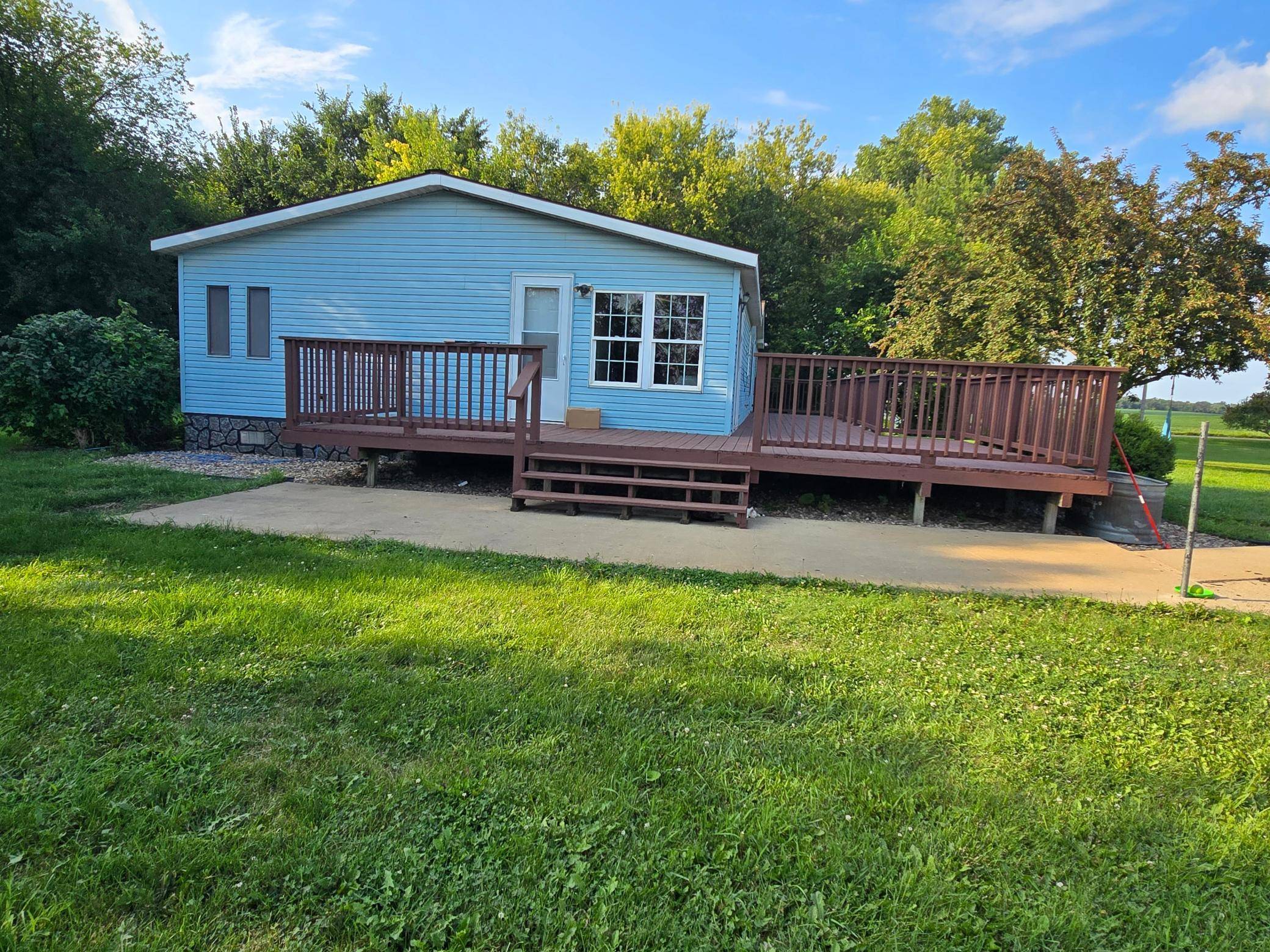 25050 400th ST, Belview, MN 56214
