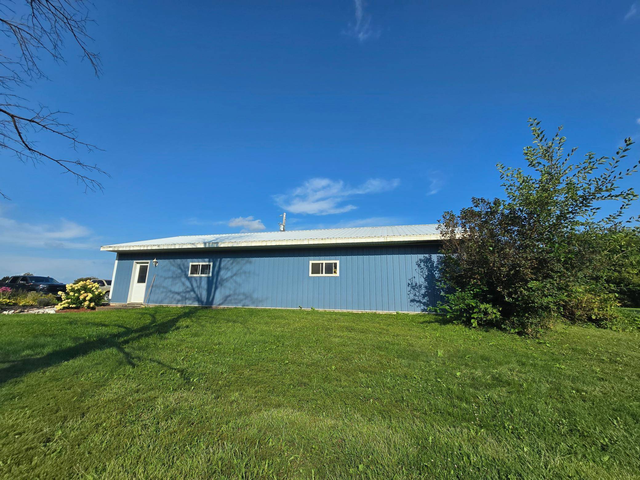 25050 400th ST, Belview, MN 56214