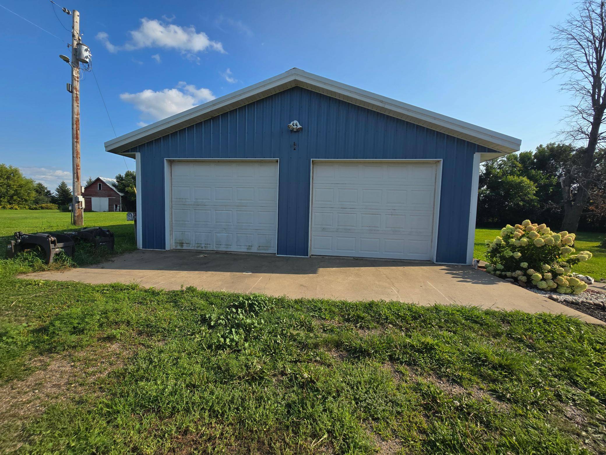25050 400th ST, Belview, MN 56214