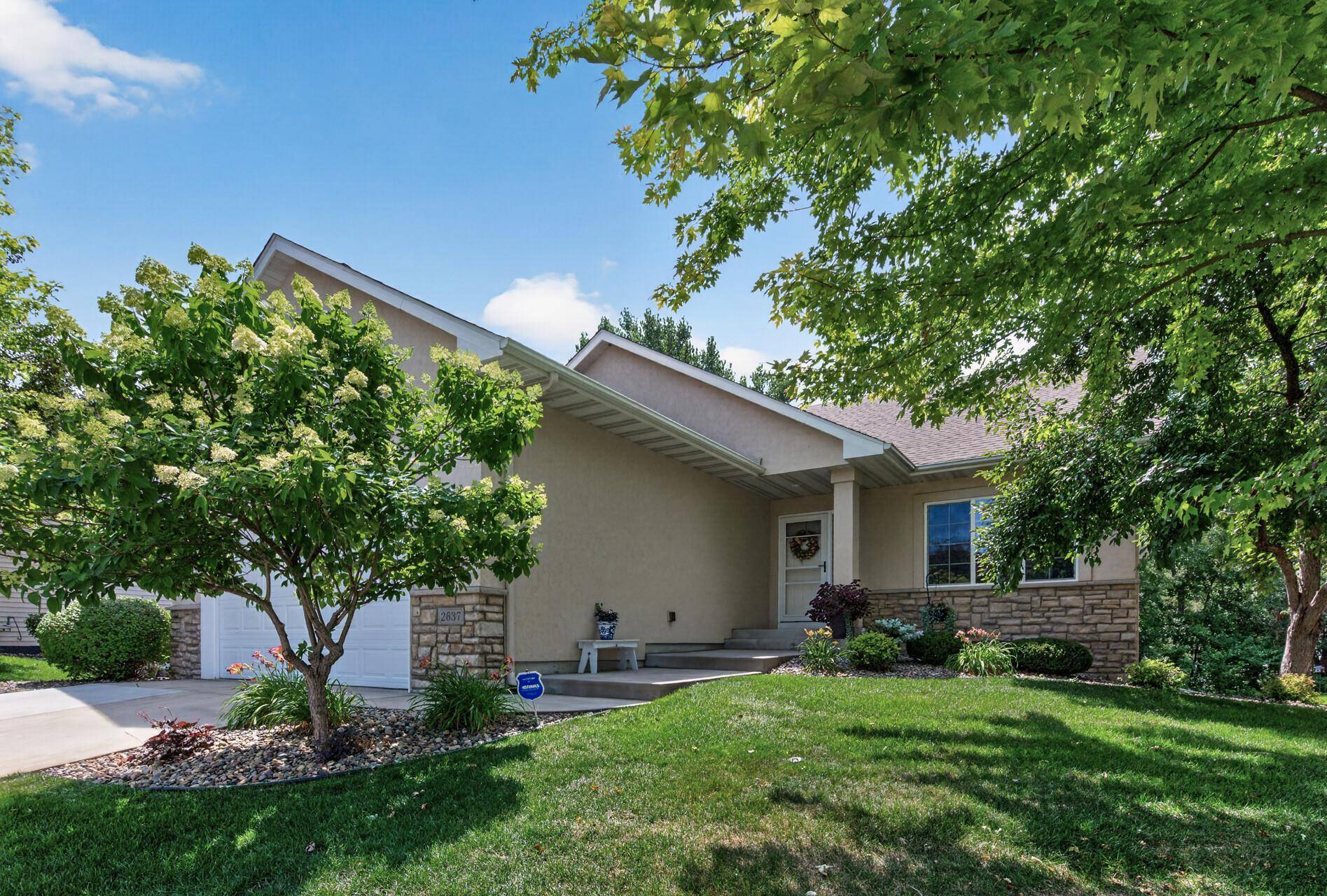 2637 Wilds LN NW, Prior Lake, MN 55372