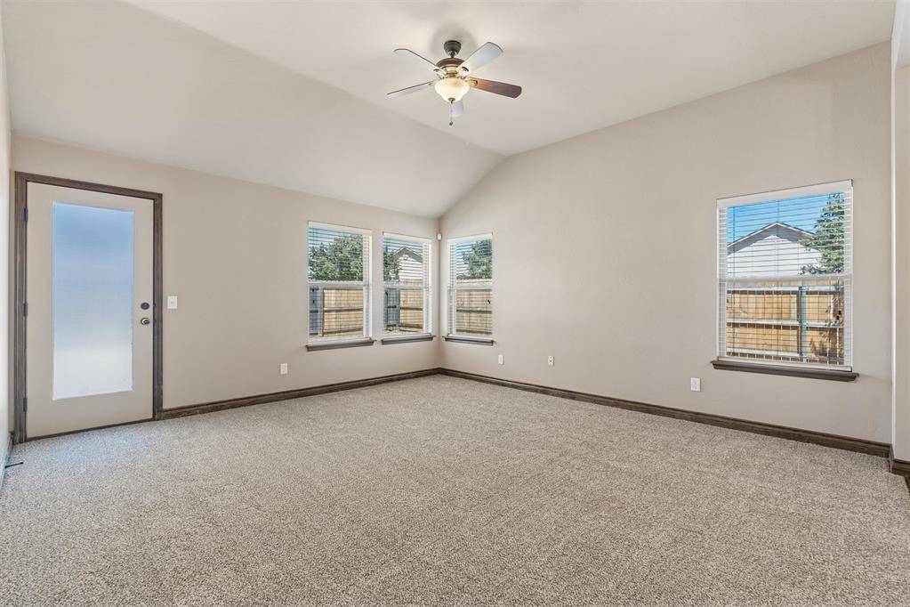 18529 Cola DR, Edmond, OK 73012