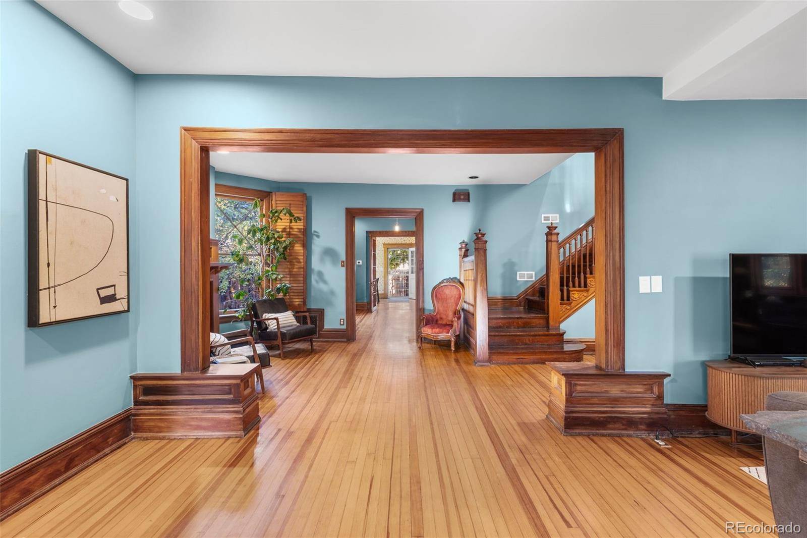725 N Downing ST, Denver, CO 80218