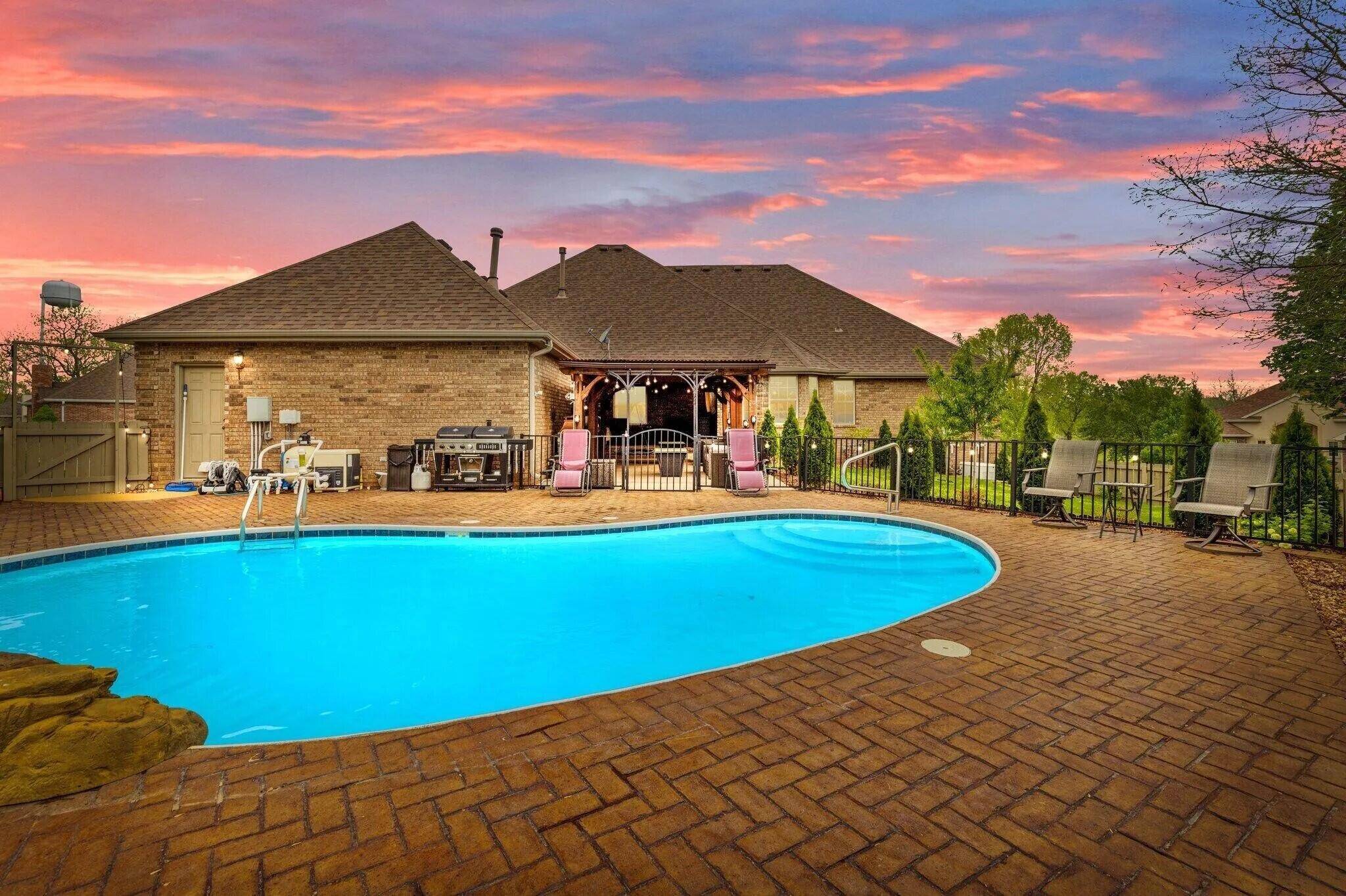 615 Canary WAY, Rogersville, MO 65742