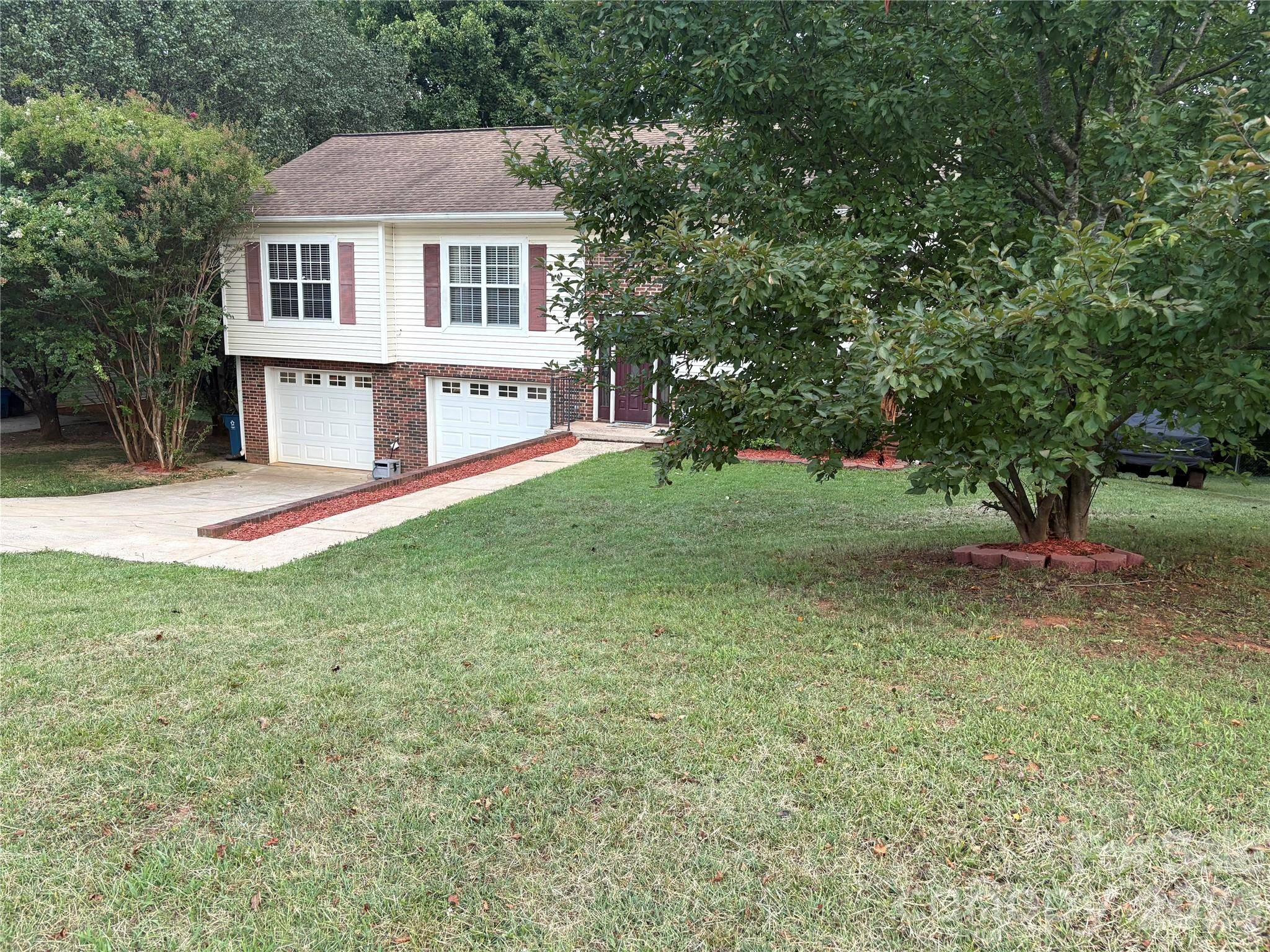 3105 Kay ST, Conover, NC 28613