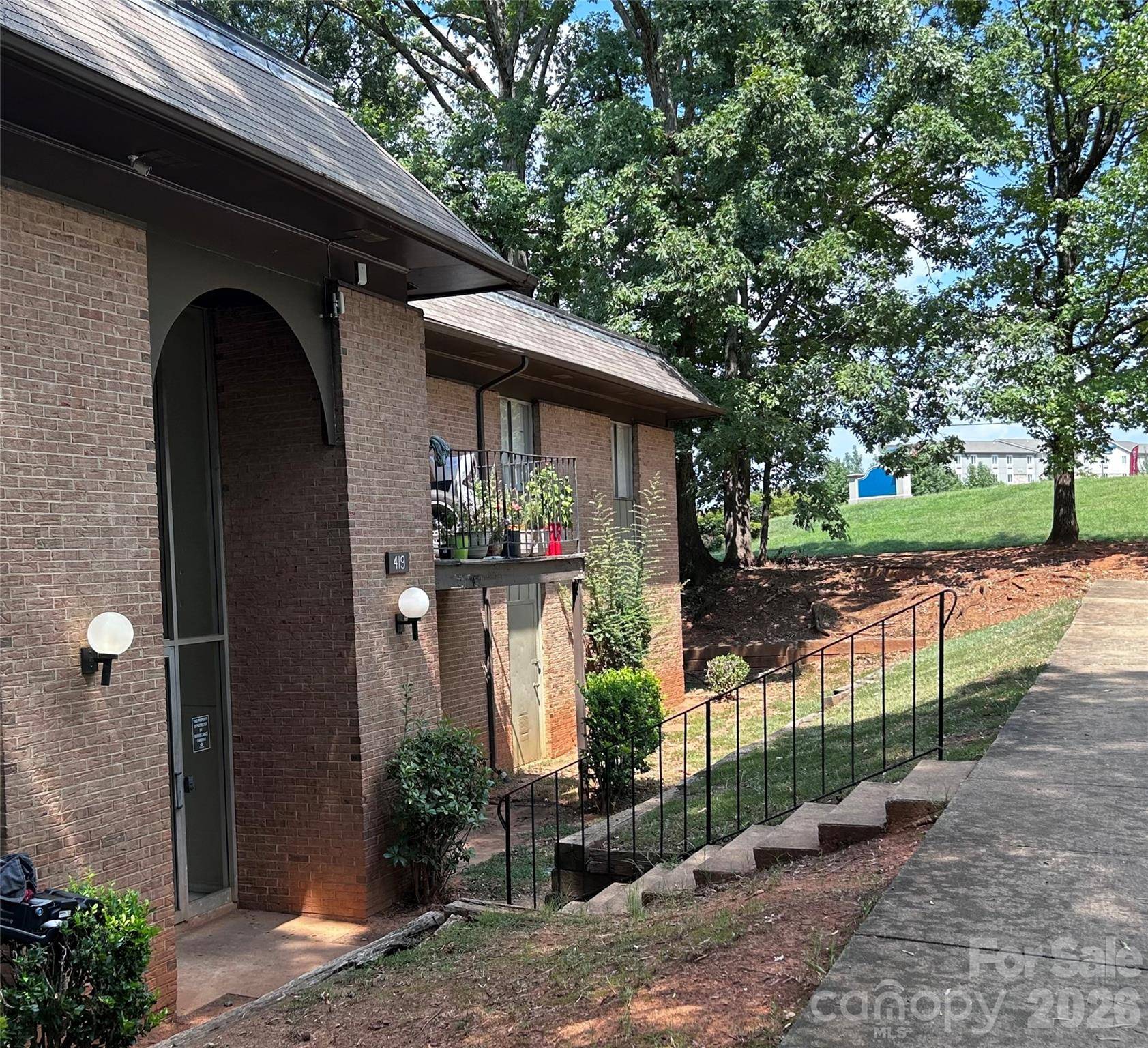 419 Orchard Trace LN, Charlotte, NC 28213