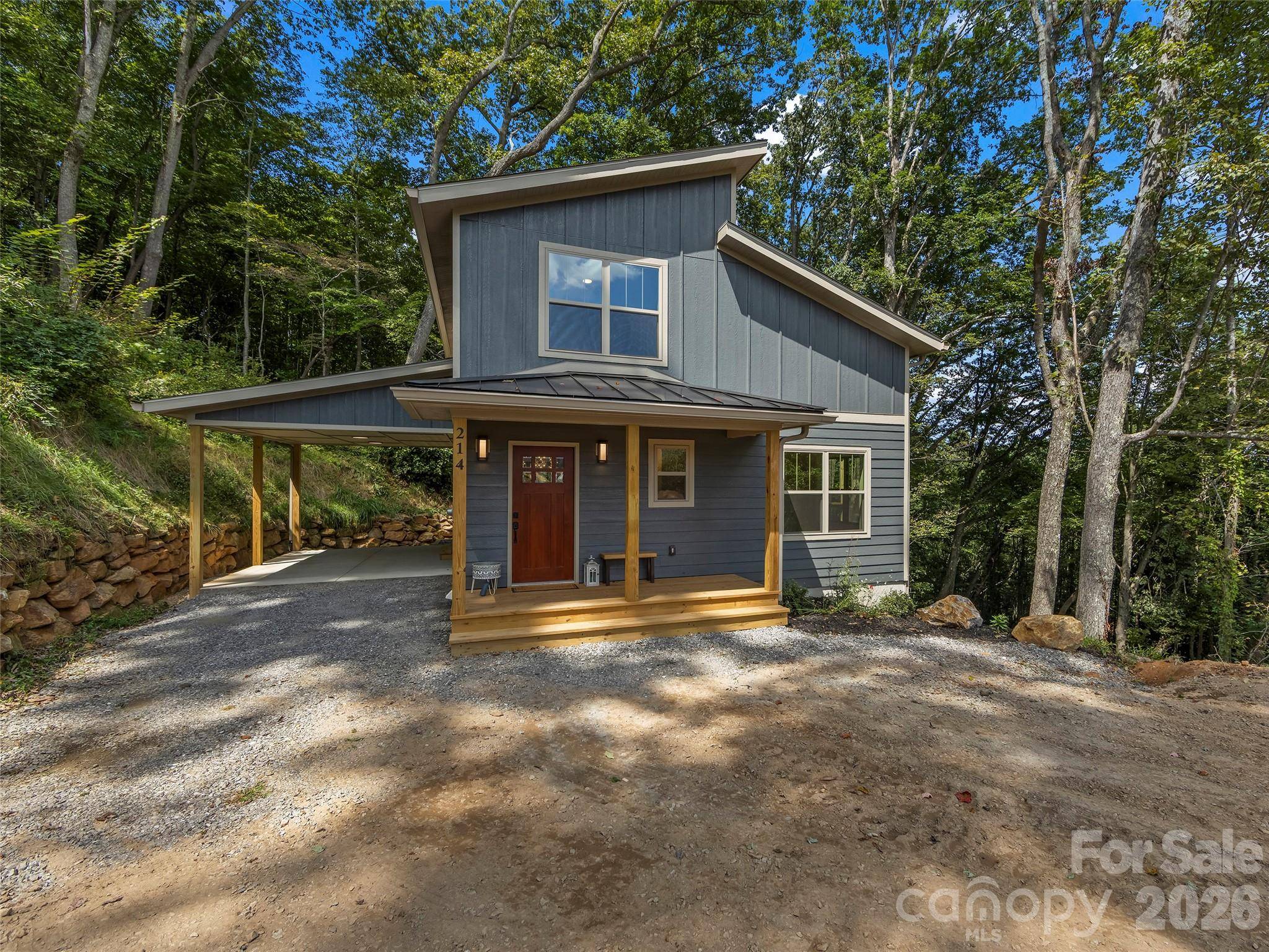 214 Aster Ridge DR, Waynesville, NC 28786