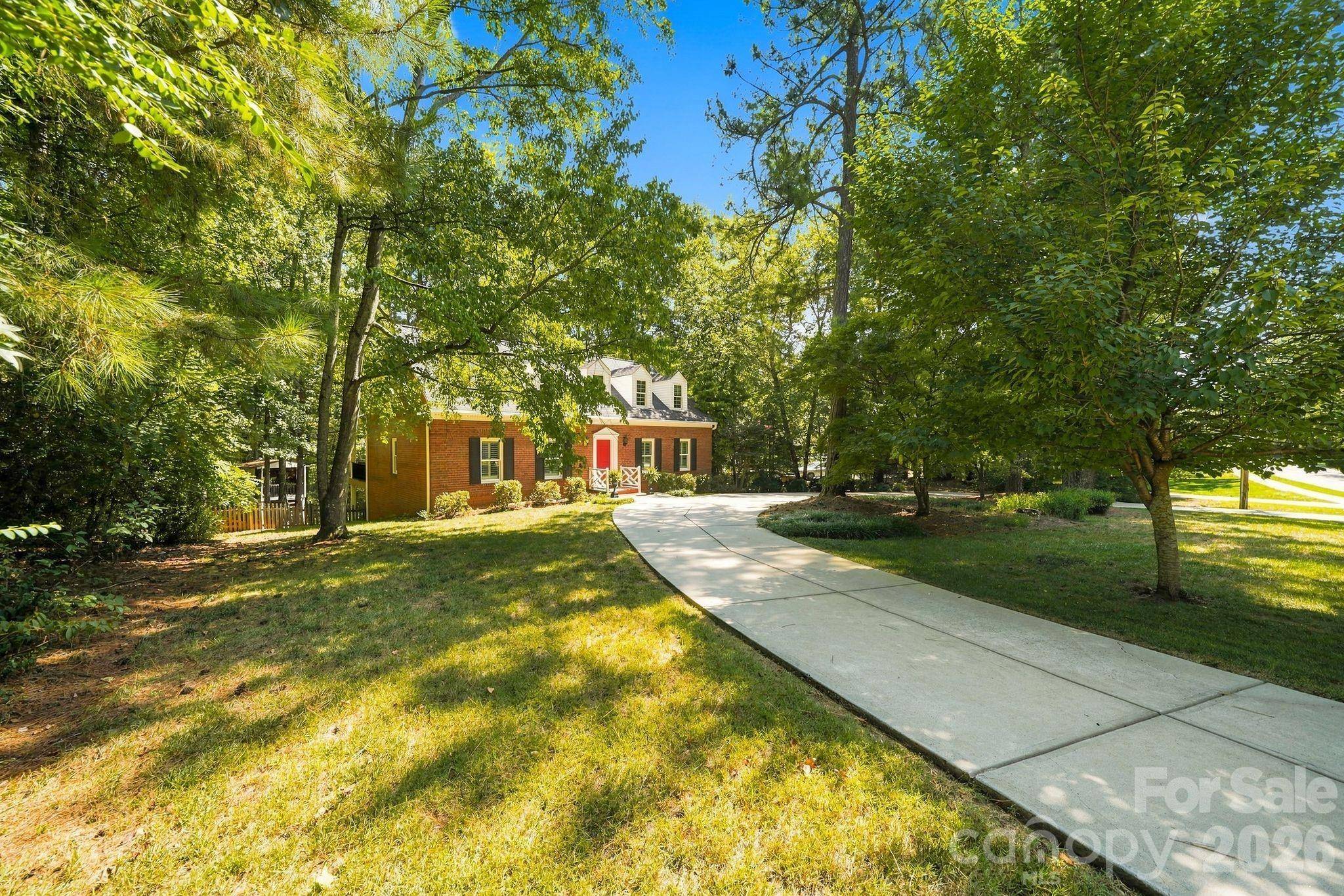 405 Pine RD, Davidson, NC 28036