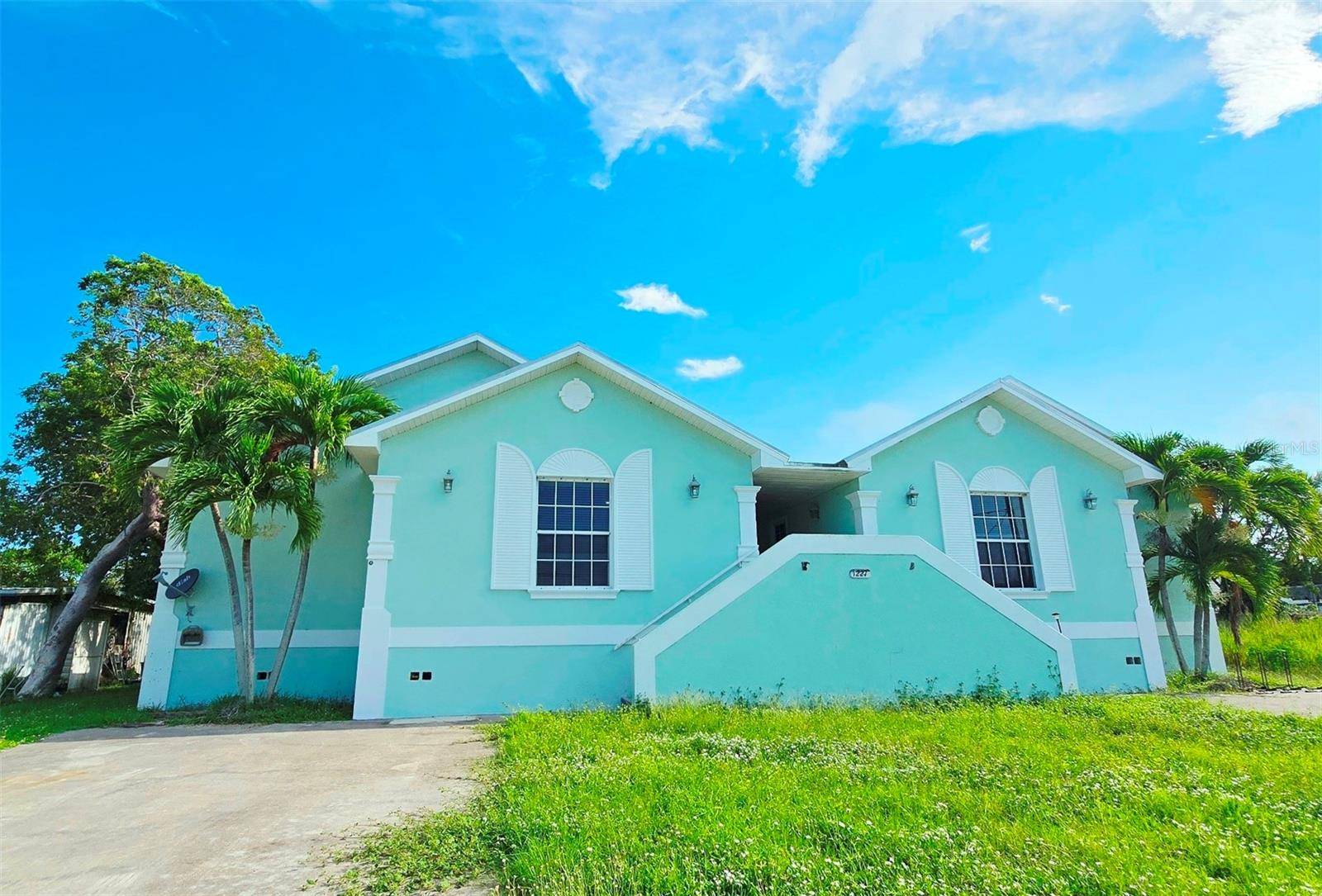 1227 MANGROVE LN, Chokoloskee, FL 34138