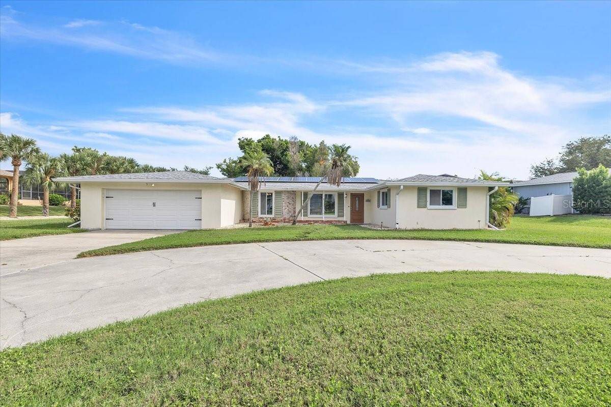 310 GREEN DOLPHIN DR, Placida, FL 33946