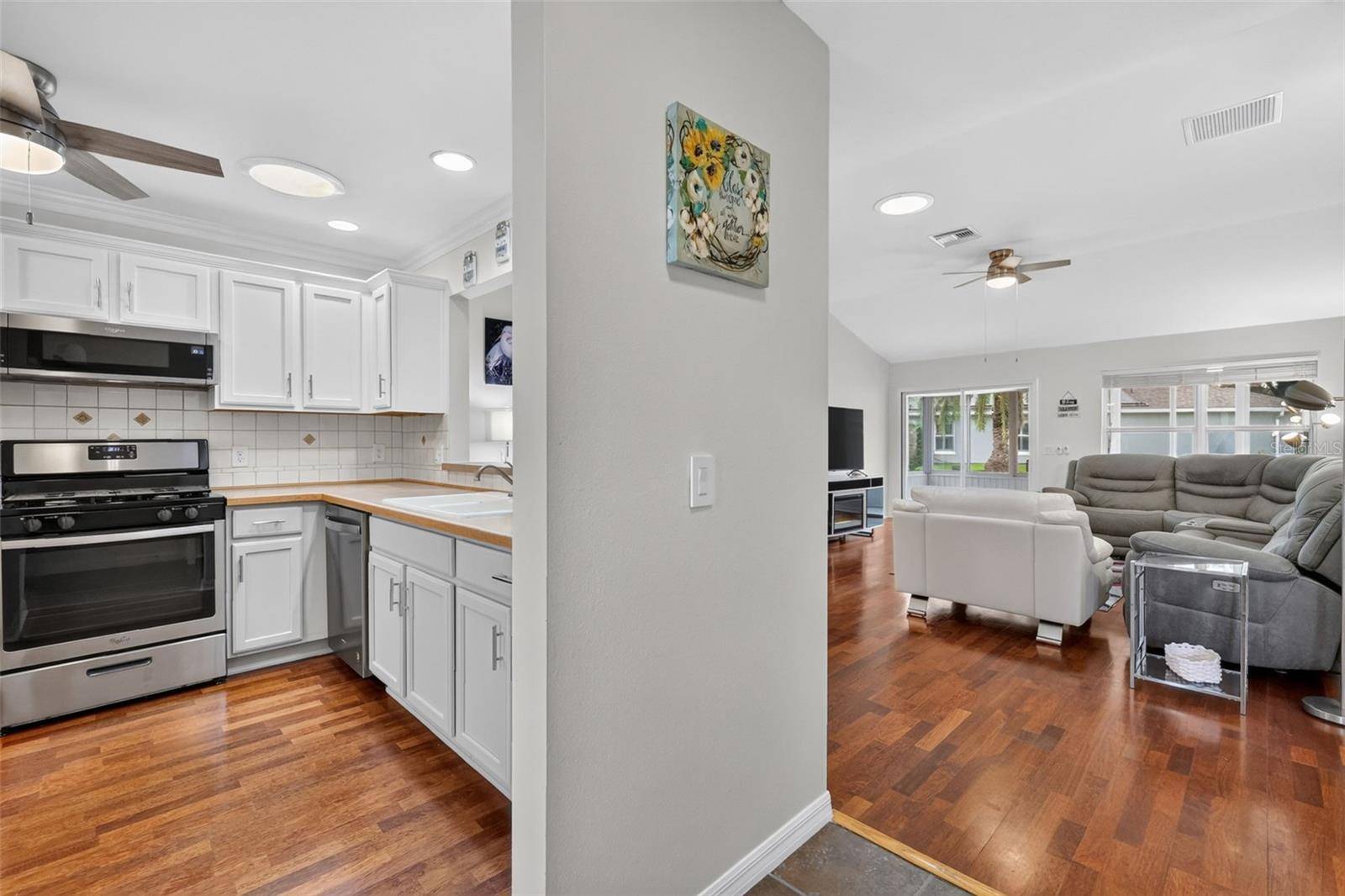 17107 SE 93RD EXETER CT, The Villages, FL 32162