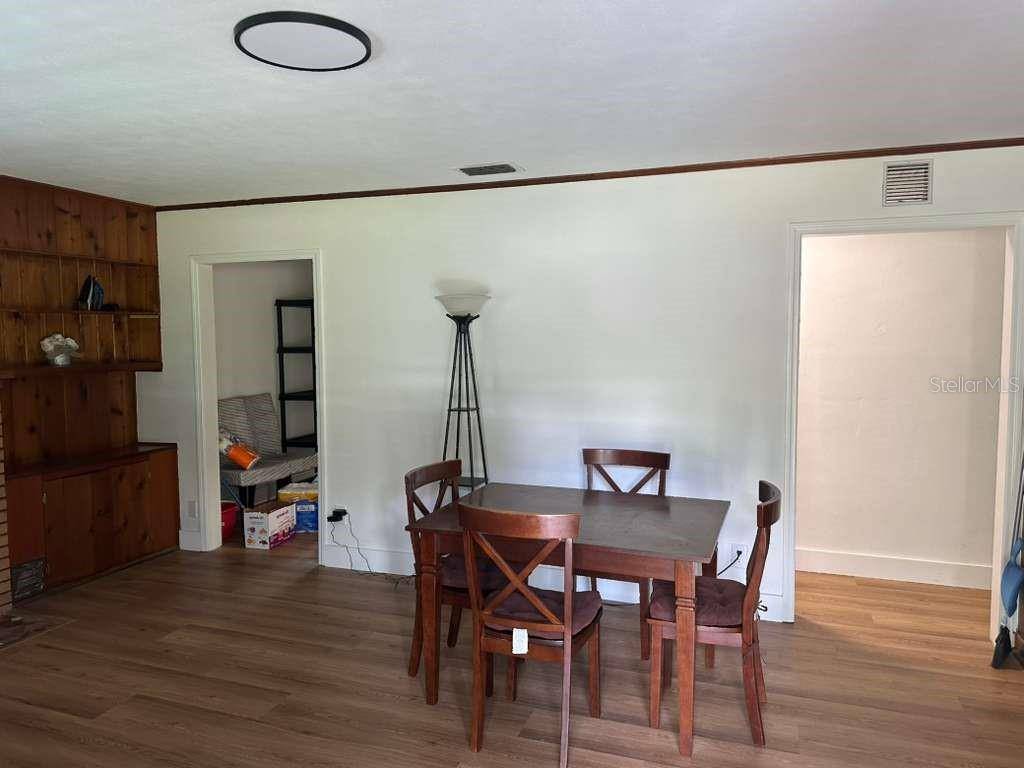 1065 W MAGNOLIA ST, Clermont, FL 34711
