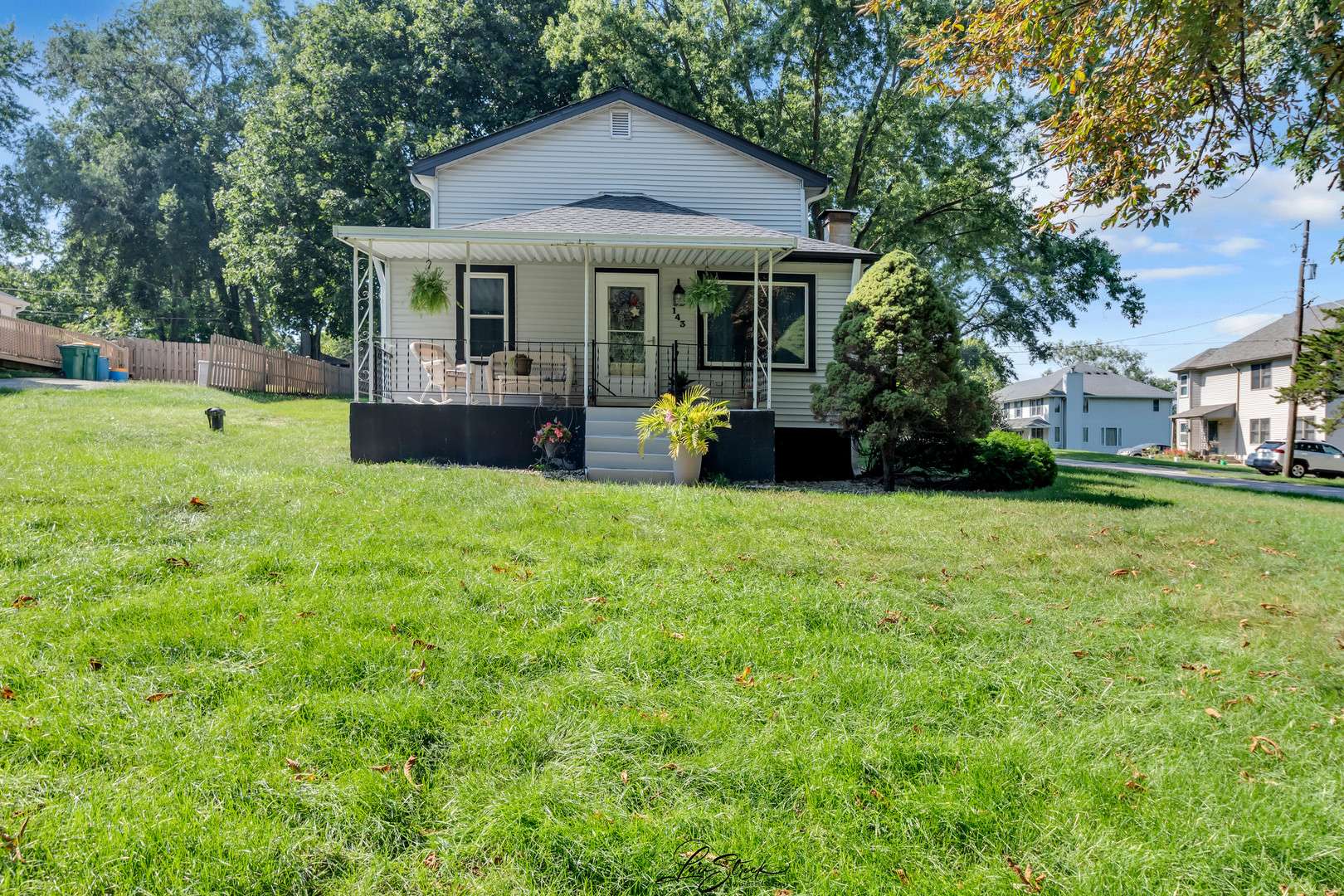 143 N Jefferson ST, Lockport, IL 60441