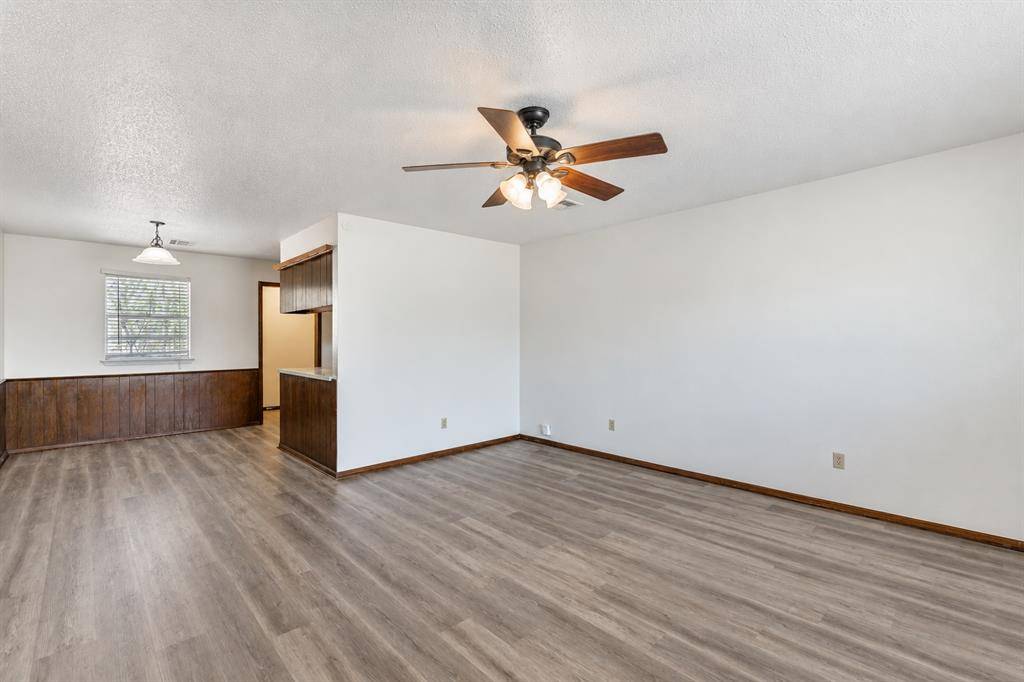 915 Delmar CIR, Oklahoma City, OK 73160