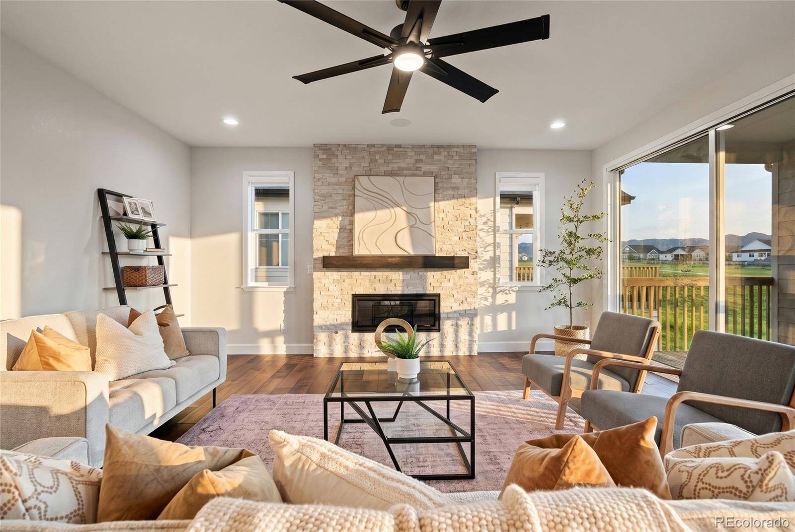 9105 Swan River ST, Littleton, CO 80125