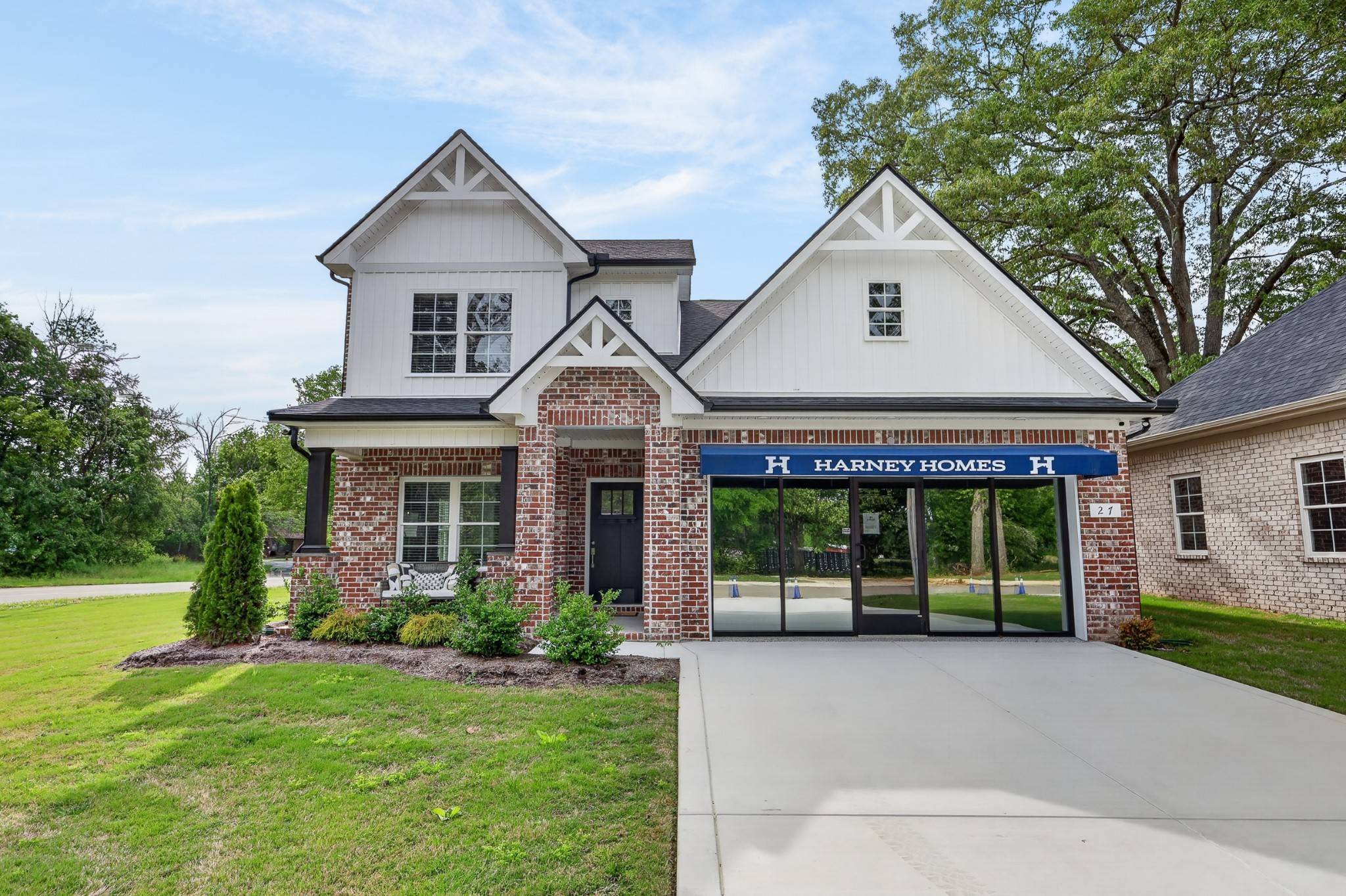 27 Laurel View St, Manchester, TN 37355