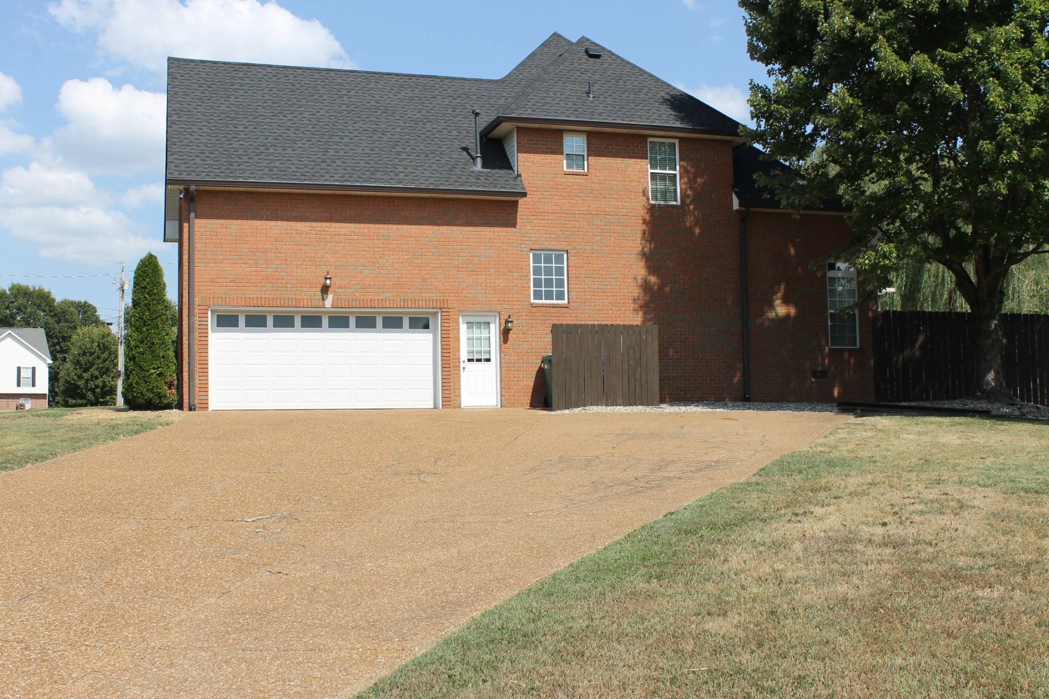 312 Cherry Ln, White House, TN 37188