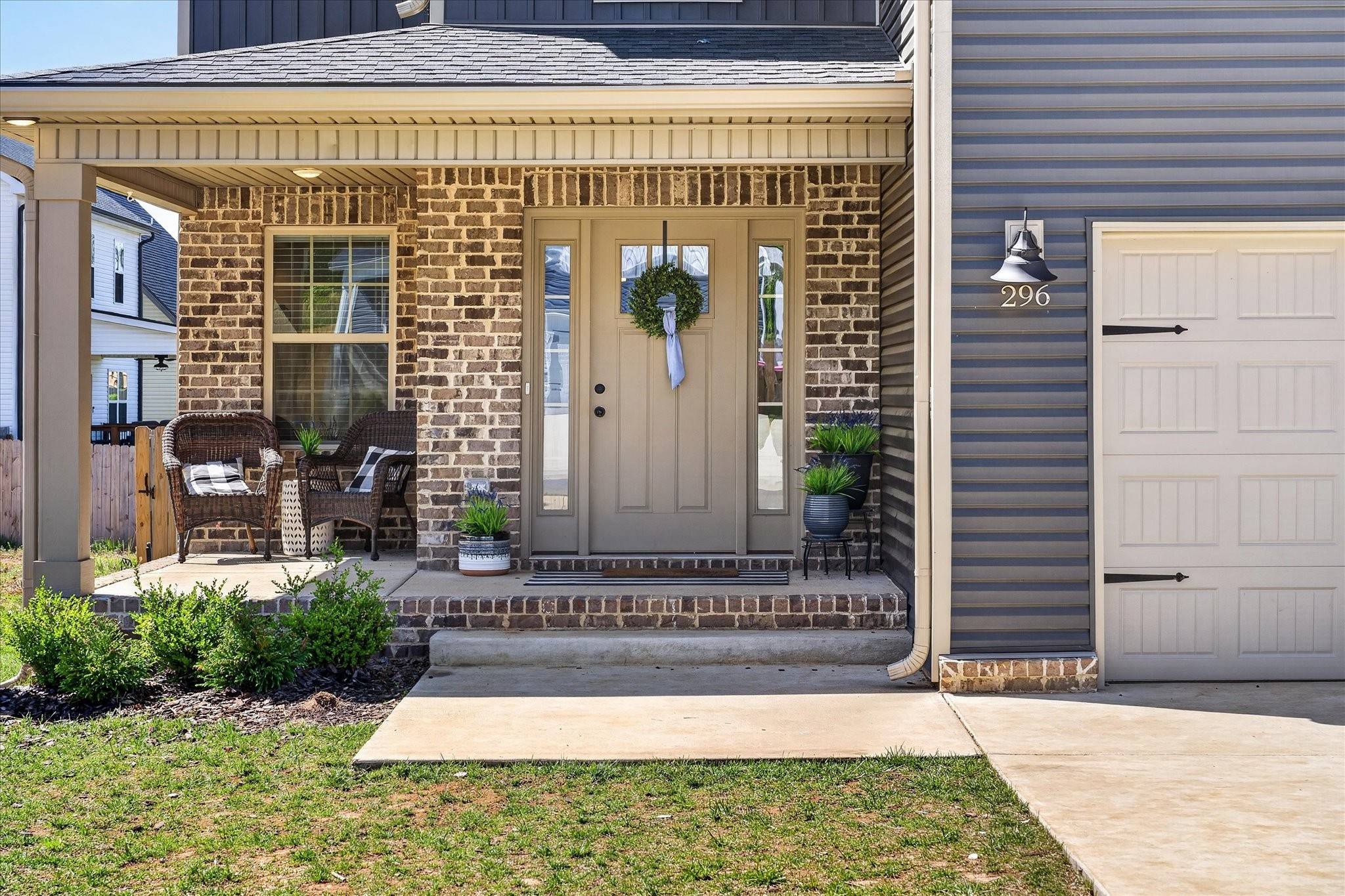 296 Wesson Dr, Clarksville, TN 37043