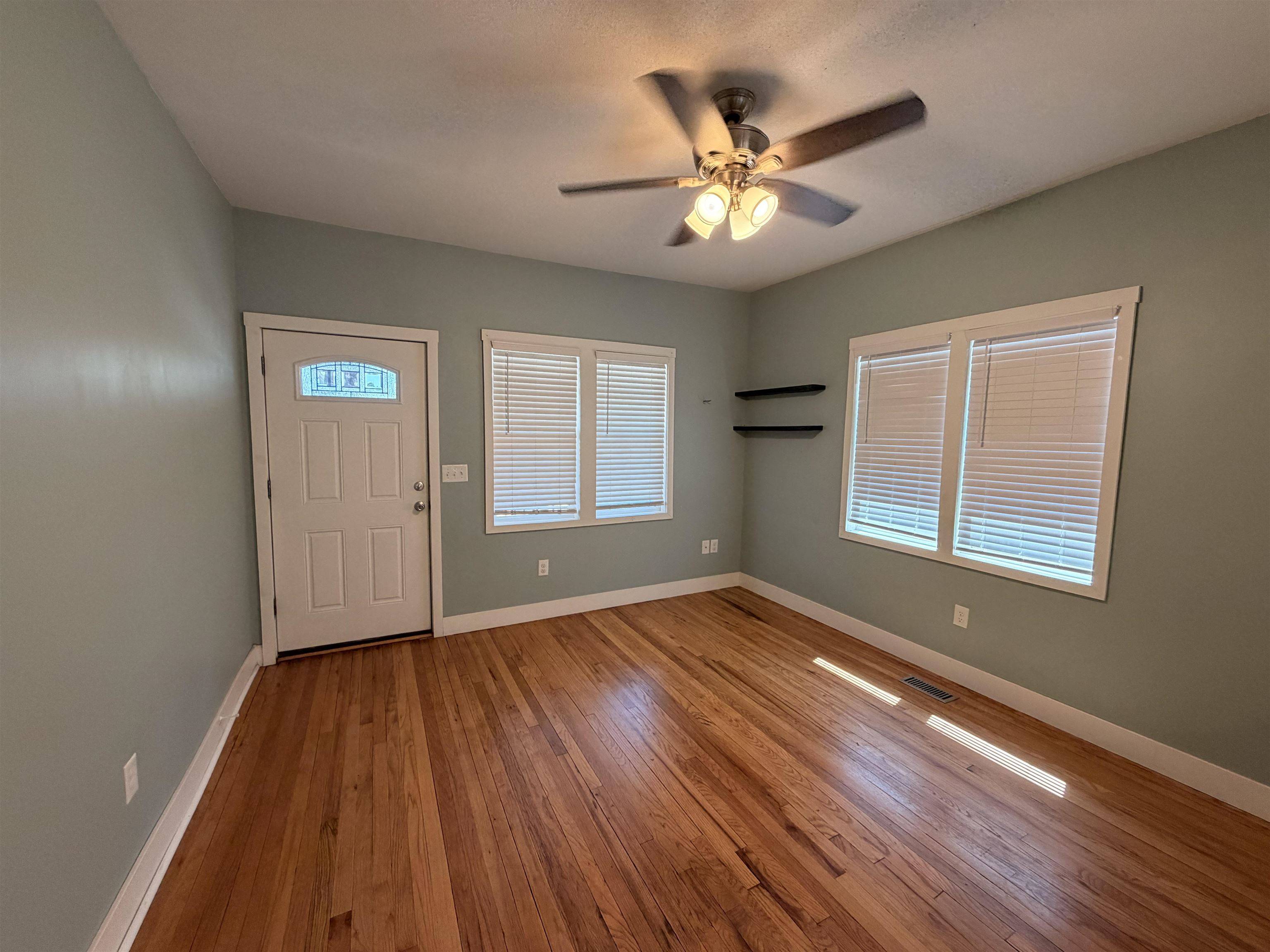 215 N Dodge, Wichita, KS 67203