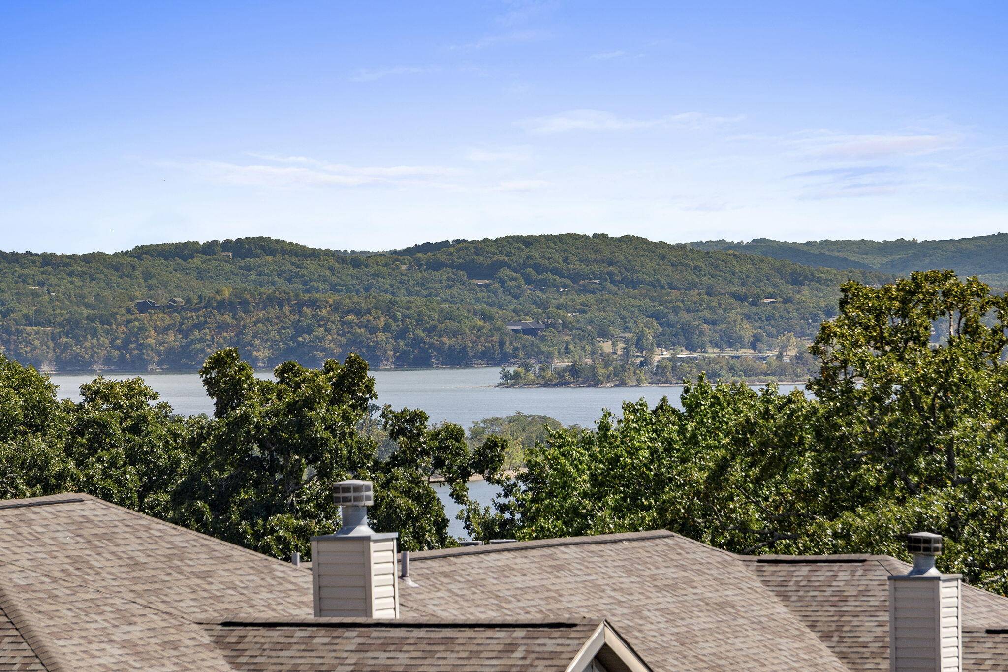 24 Starboard DR ##12, Kimberling City, MO 65686