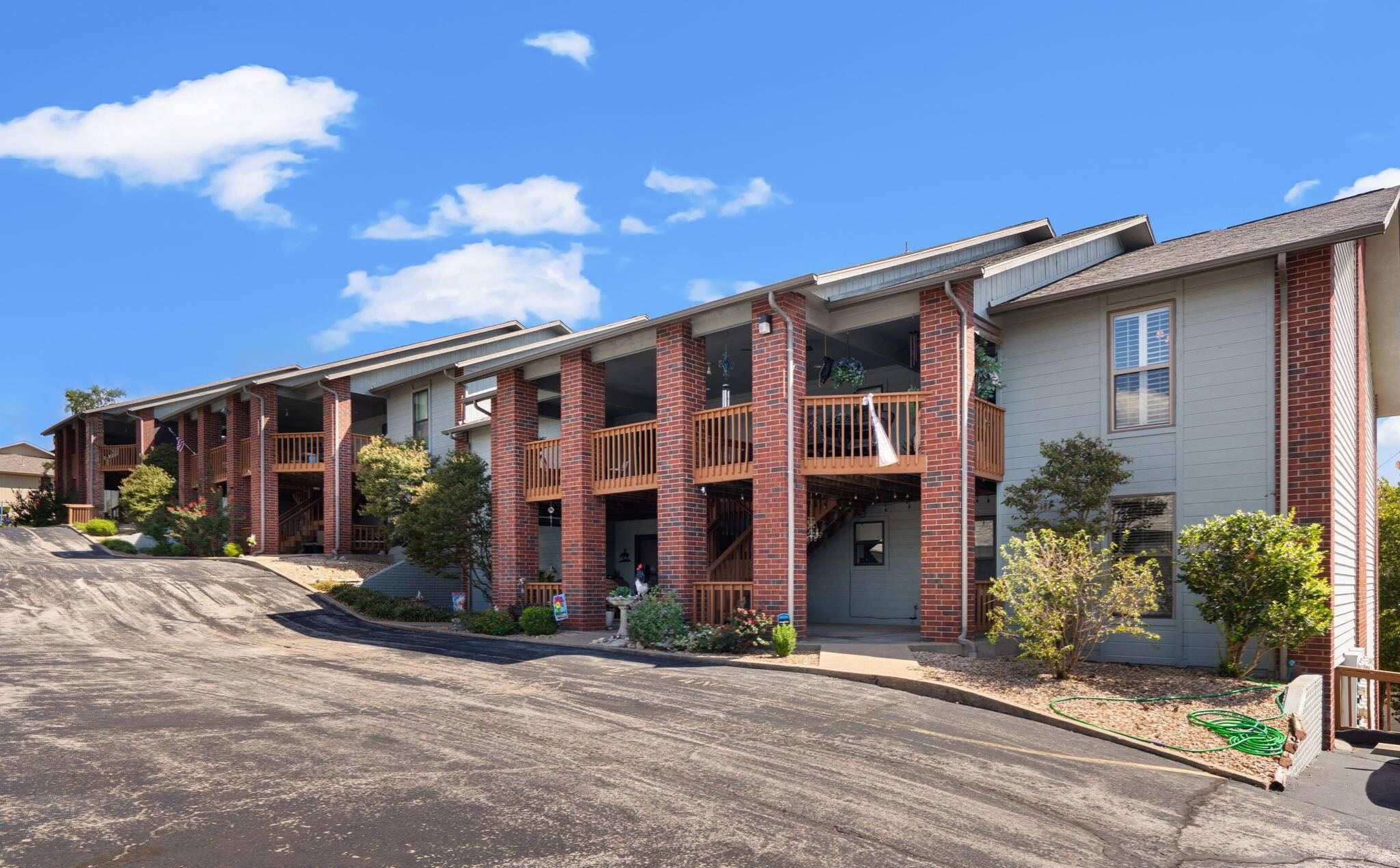 24 Starboard DR ##12, Kimberling City, MO 65686