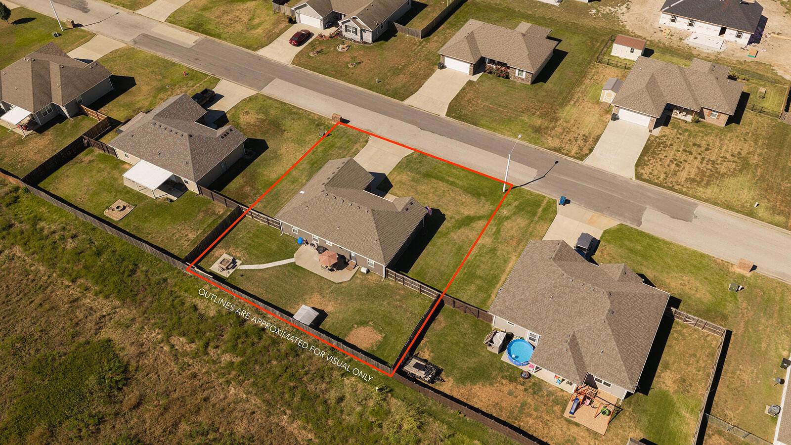 4716 S 125th RD, Bolivar, MO 65613