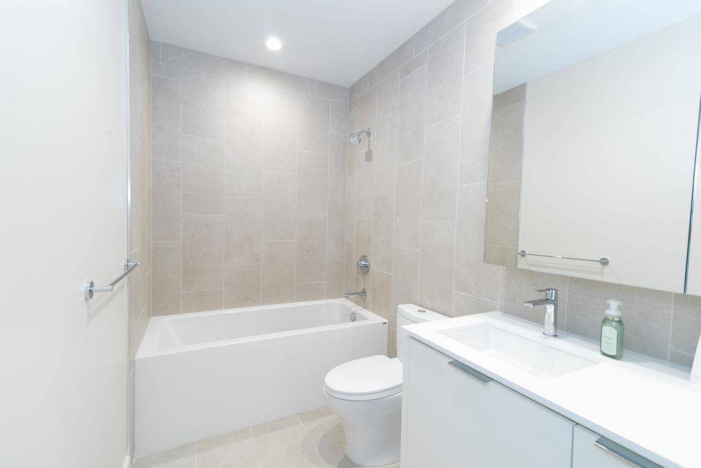 44 East Ave #3804, Austin, TX 78701