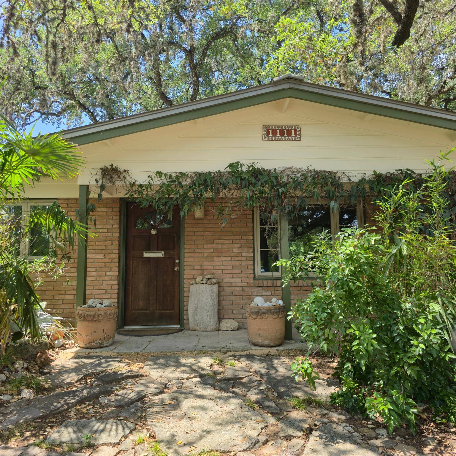 1111 W Oltorf ST, Austin, TX 78704