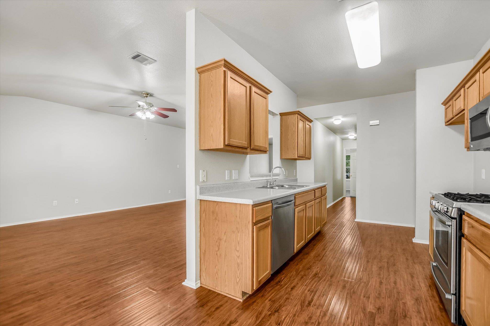 2334 VERNELL WAY, Round Rock, TX 78664