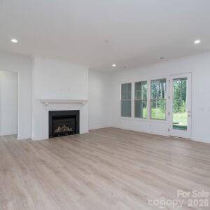 3216 Timber Run LN, Maiden, NC 28650