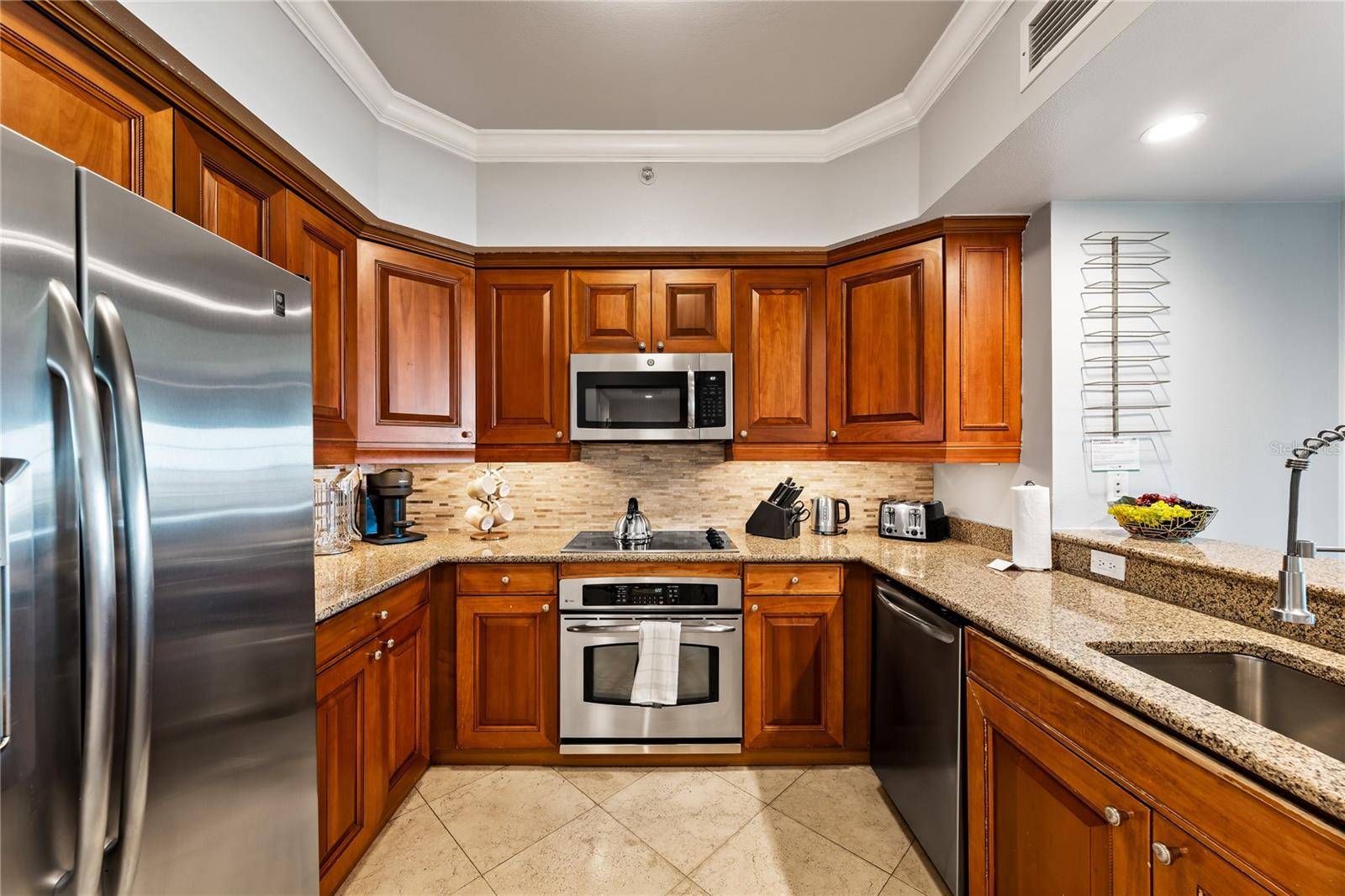 7593 GATHERING DR #801, Reunion, FL 34747