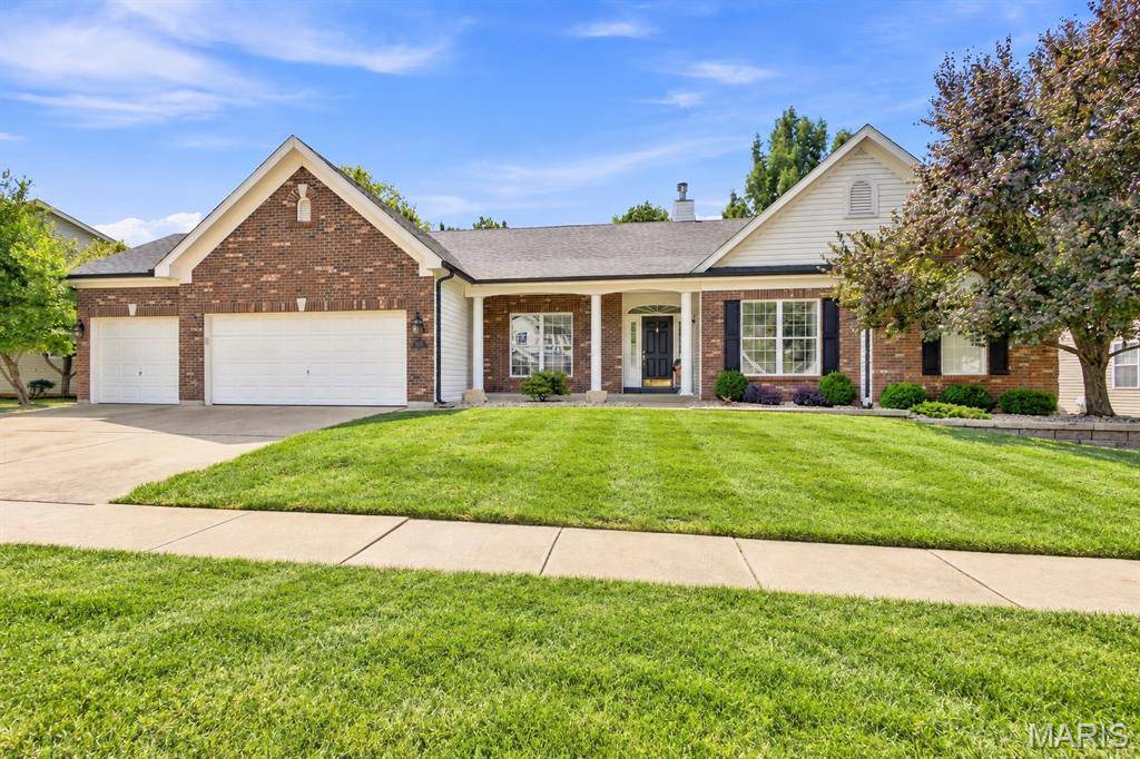 656 Meramec View DR, Eureka, MO 63025