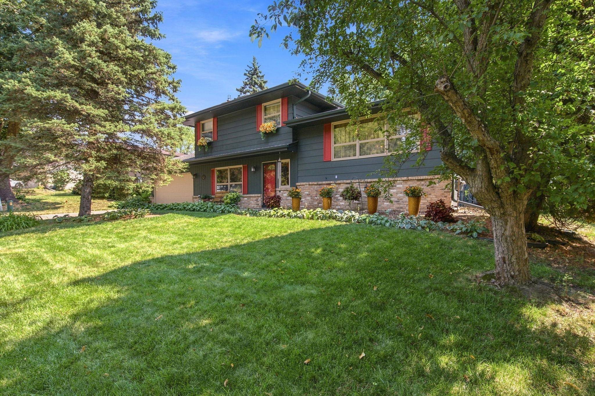 10545 Johnson RD, Bloomington, MN 55437