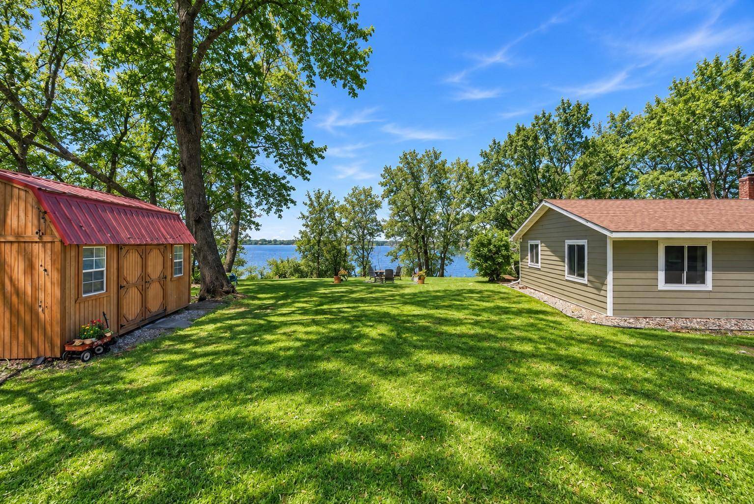 7630 Long Lake RD, Willmar, MN 56201