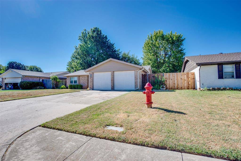 1070 Cumberland Mansion, Yukon, OK 73099