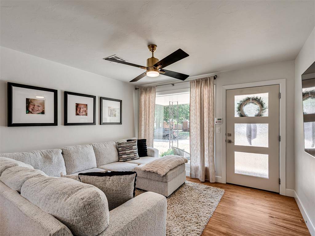 1605 Rowena LN, Norman, OK 73069