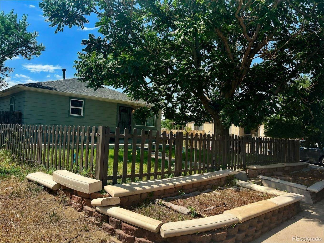 5715 Niagara ST, Commerce City, CO 80022