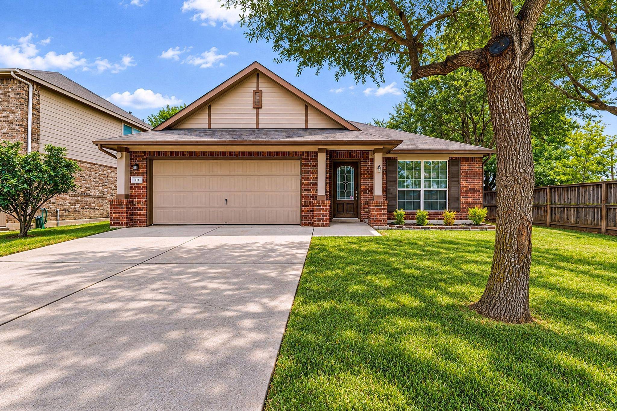 111 Sandstone TRL, Buda, TX 78610