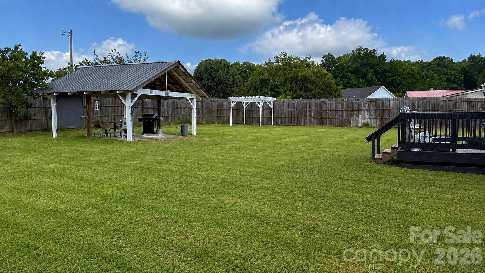 1868 Ellick DR, Newton, NC 28658