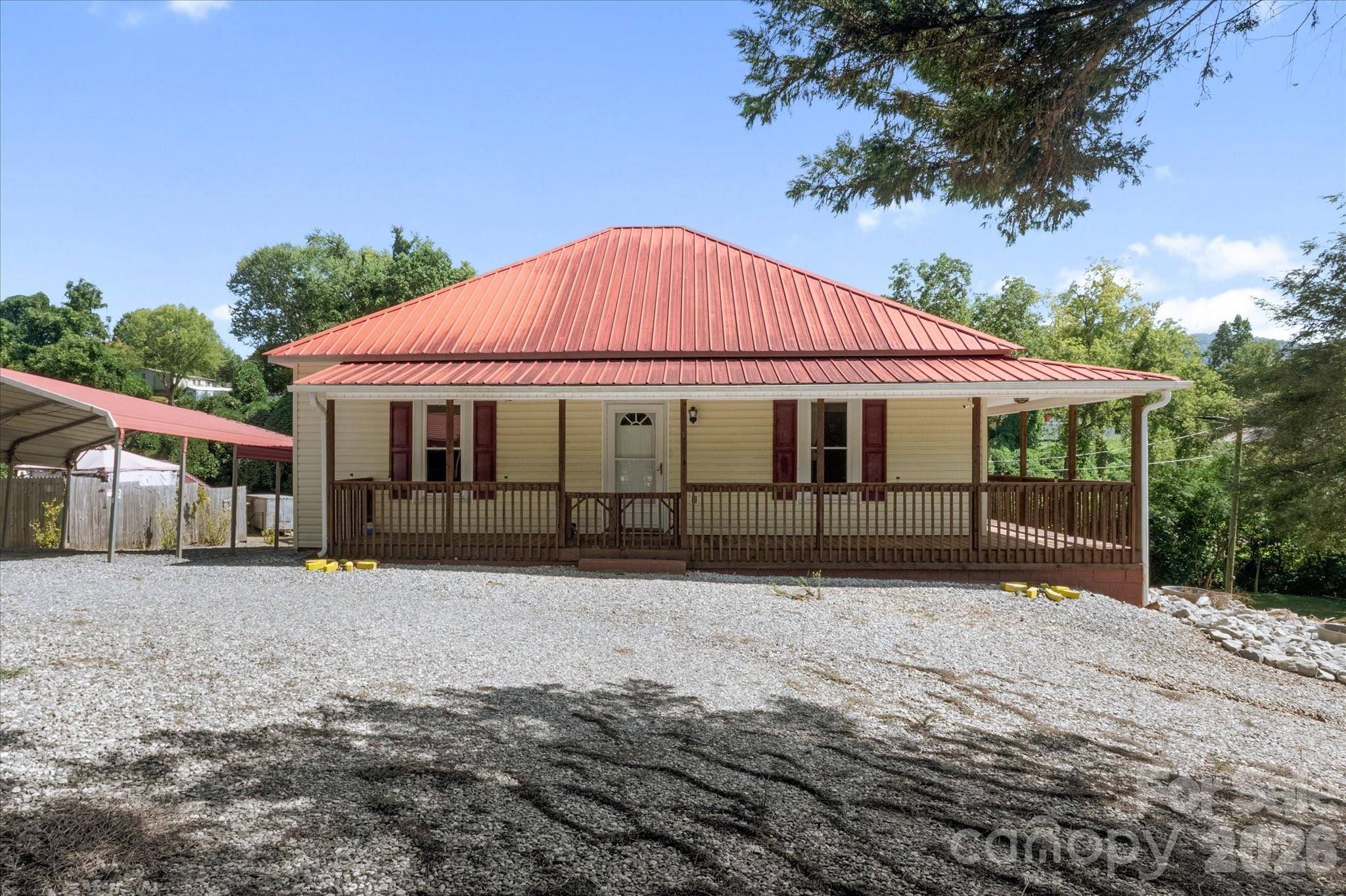 466 Miller AVE, Marion, NC 28752