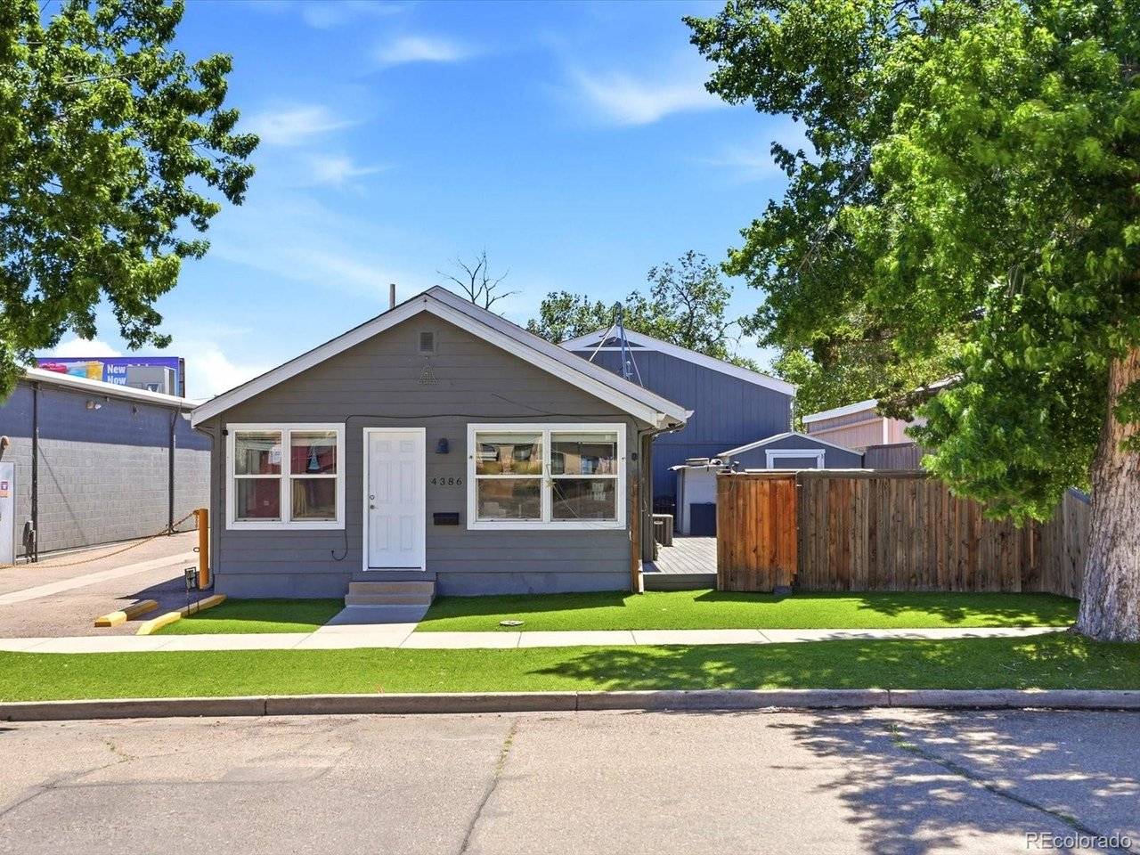 4386 Chase, Denver, CO 80212