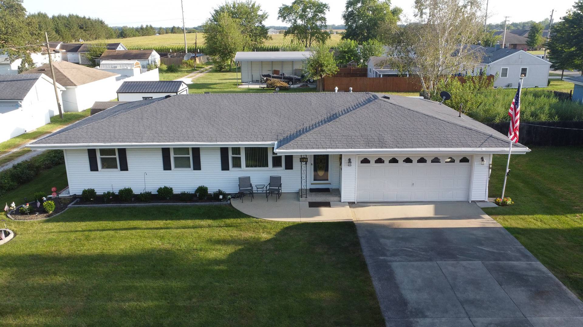 406 E Chestnut ST, Hoopeston, IL 60942