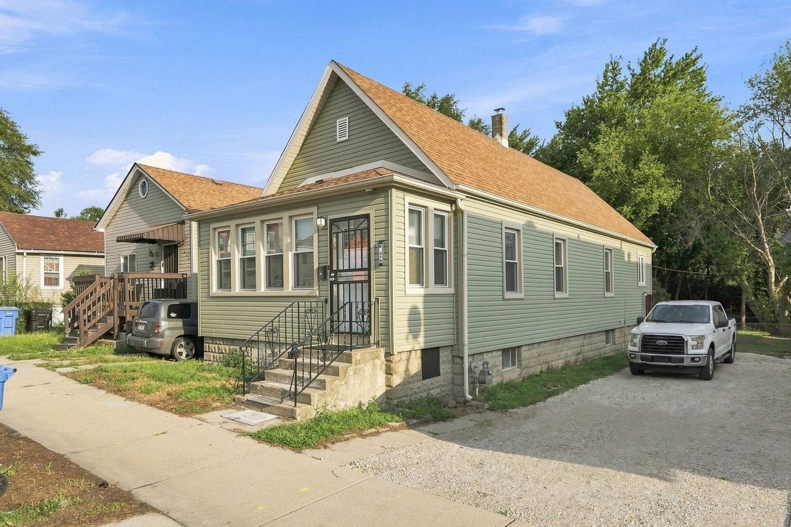 310 E 138th ST, Chicago, IL 60827