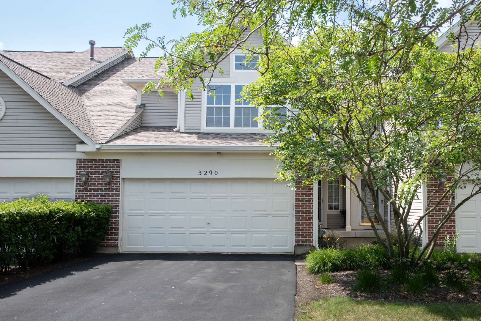 3290 Cool Springs CT, Naperville, IL 60564