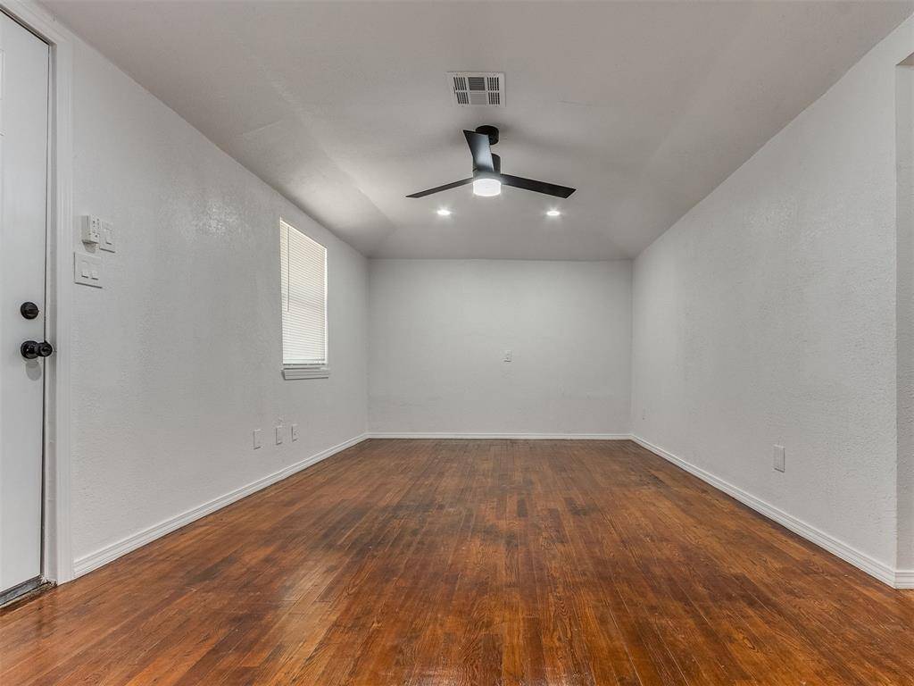 2587 Ridgecrest DR, Choctaw, OK 73020