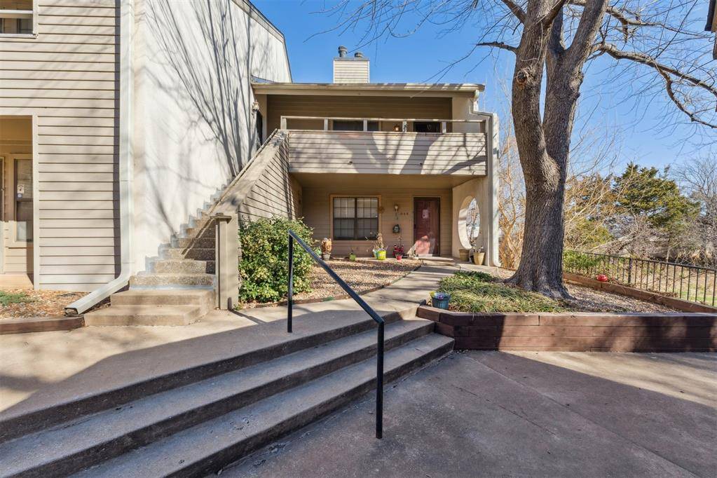 11140 Stratford DR #606, Oklahoma City, OK 73120