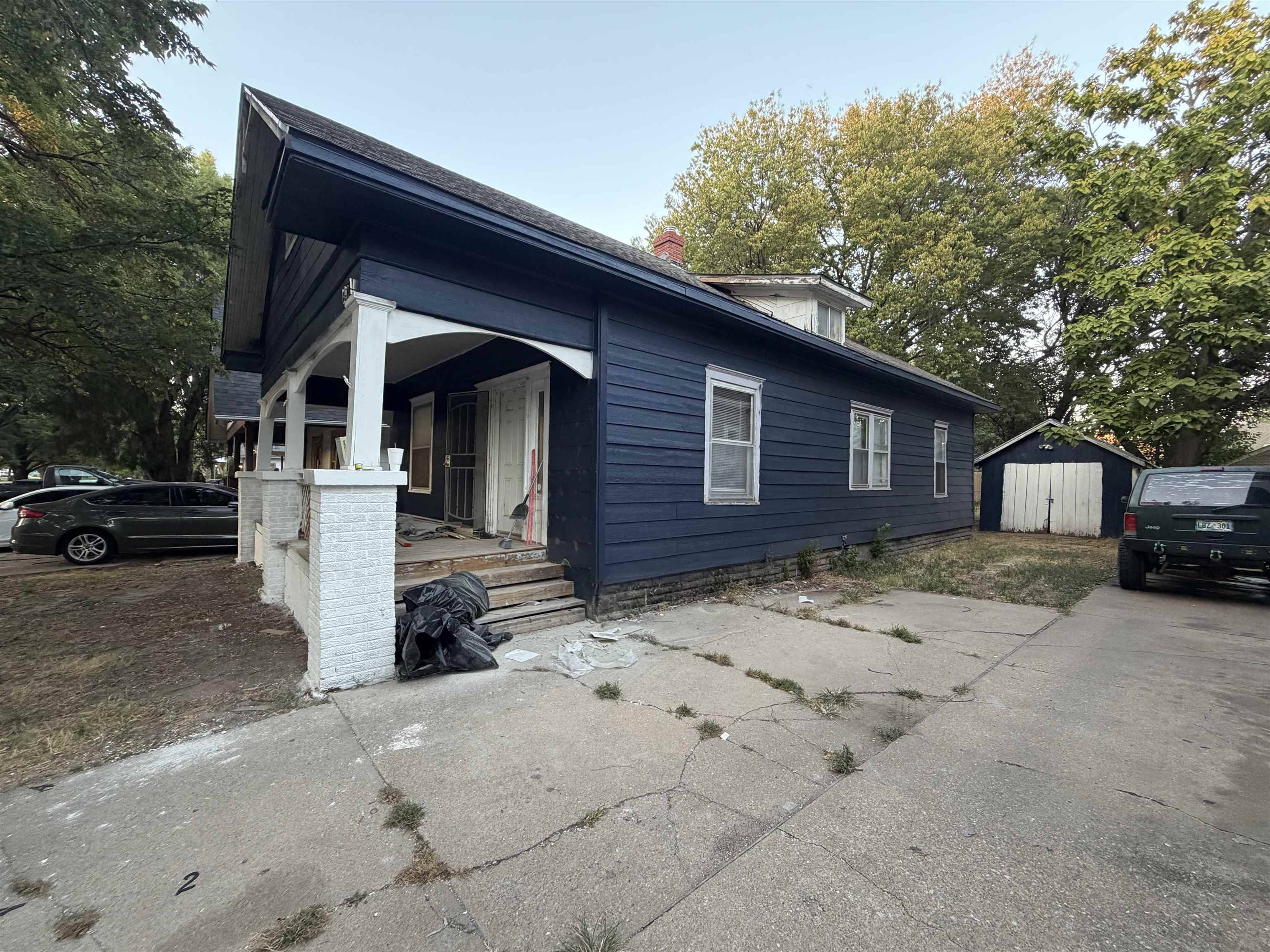 1424 S Main St, Wichita, KS 67213