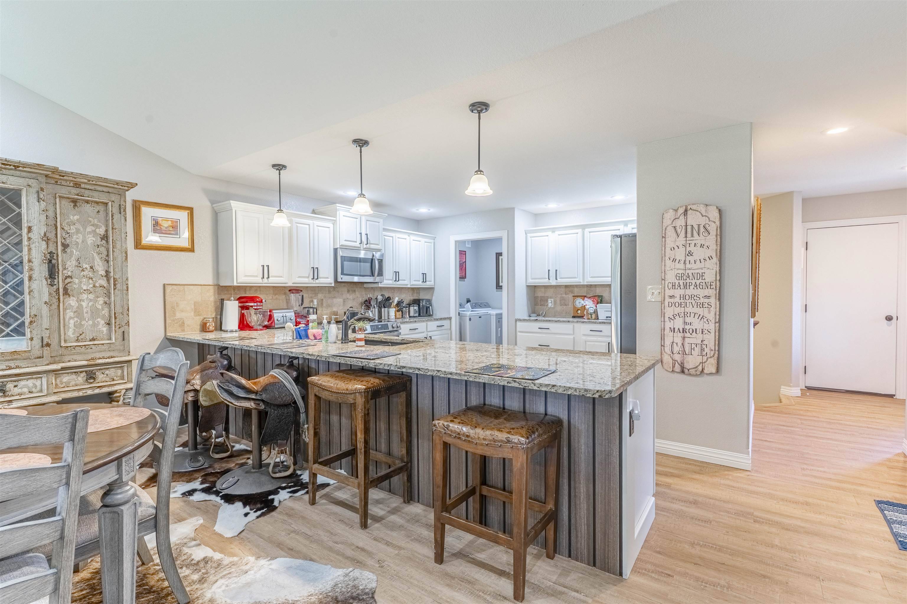 3607 Lakeshore Dr., Winfield, KS 67156