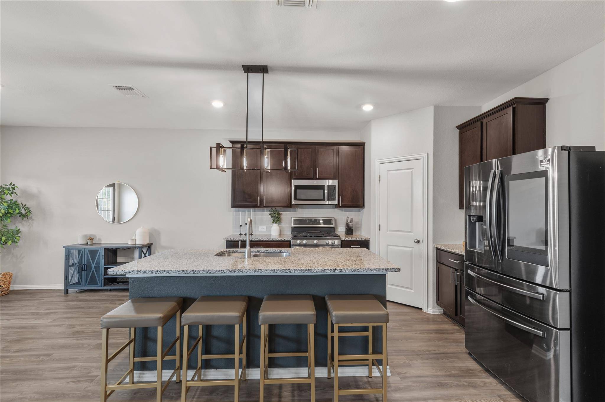 361 Bright Star LN, Georgetown, TX 78628