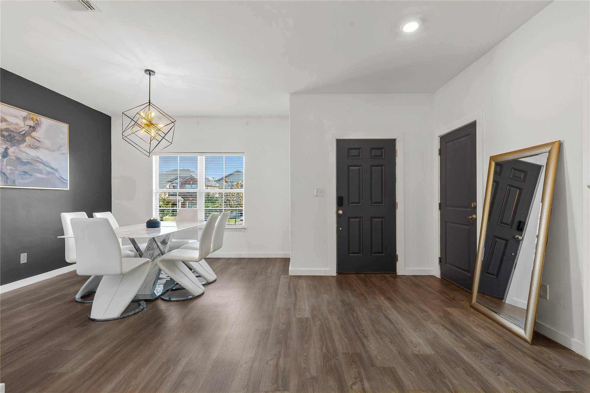 361 Bright Star LN, Georgetown, TX 78628
