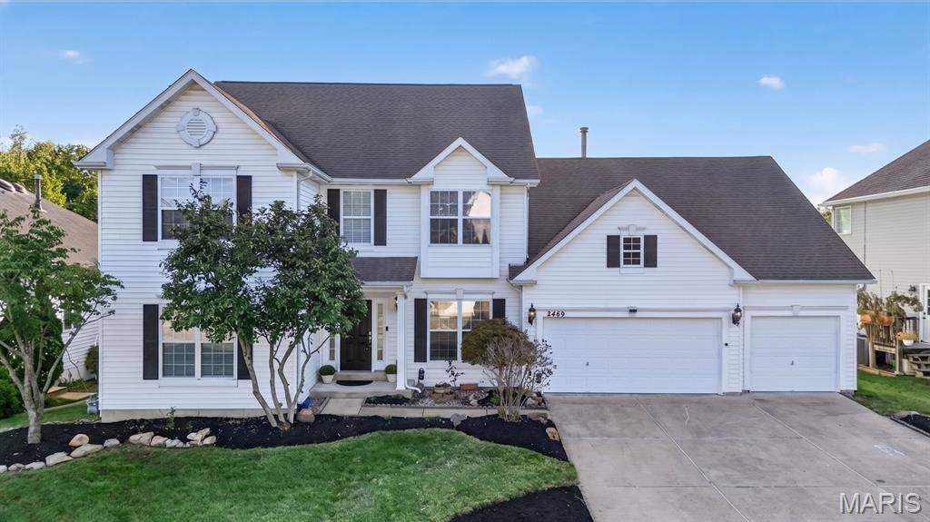 2469 Clarjon DR, Ballwin, MO 63021